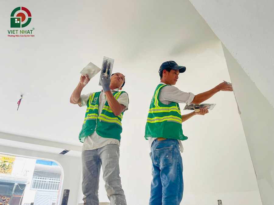 Hình ảnh thi công trát bả sơn