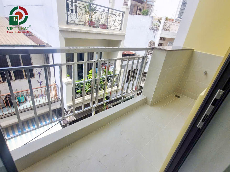 Hình ảnh bàn giao ban công