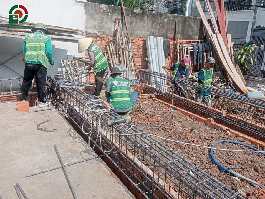 Hình ảnh thi công giằng móng, đà kiềng