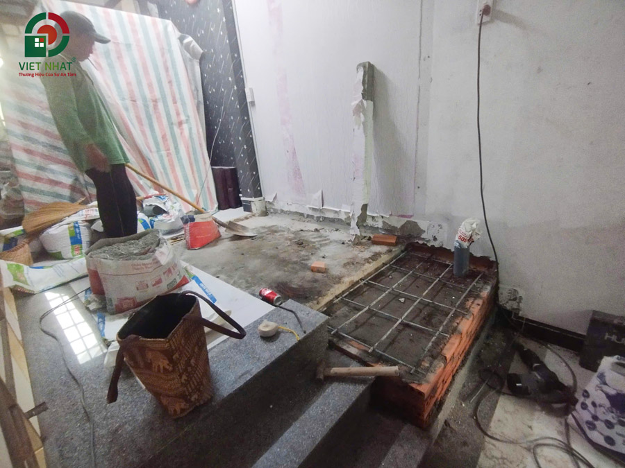 Hình ảnh thi công thép sàn WC