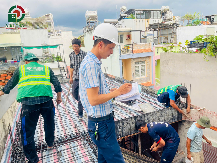 Hình ảnh thi công sắt thép sàn tầng 3