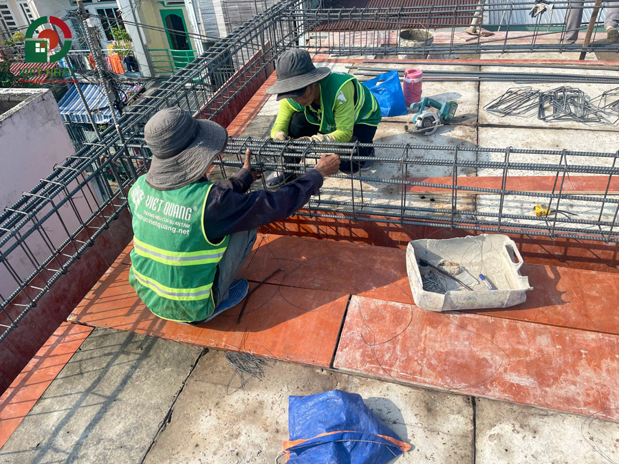 Hình ảnh thi công dầm sàn sân thượng