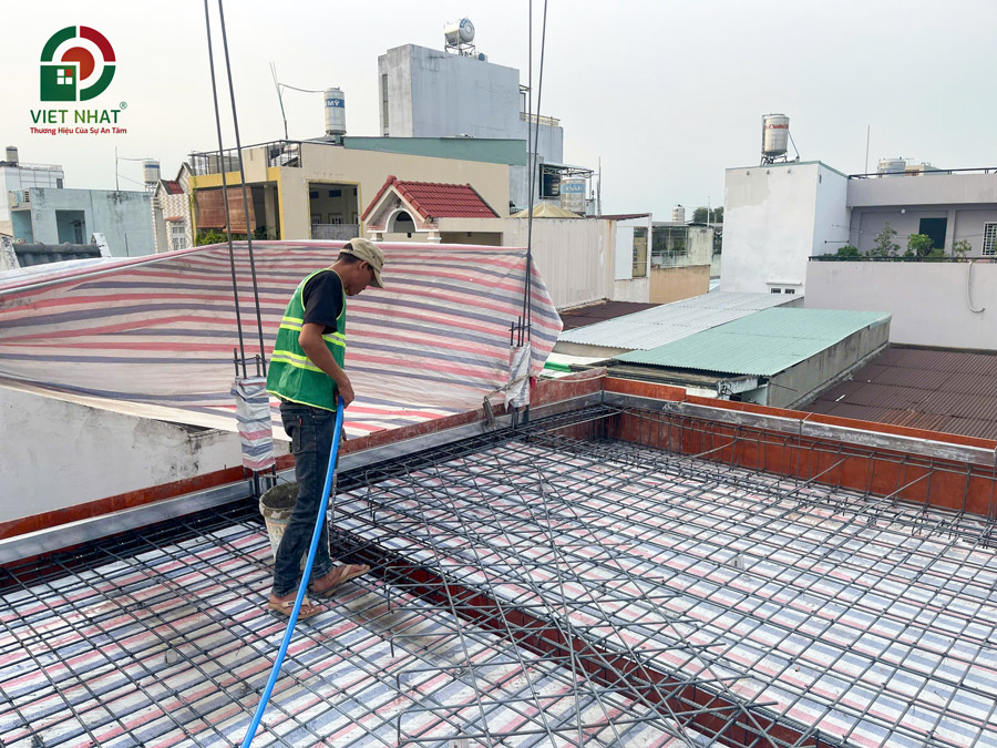 Hình ảnh làm sạch sàn thi công