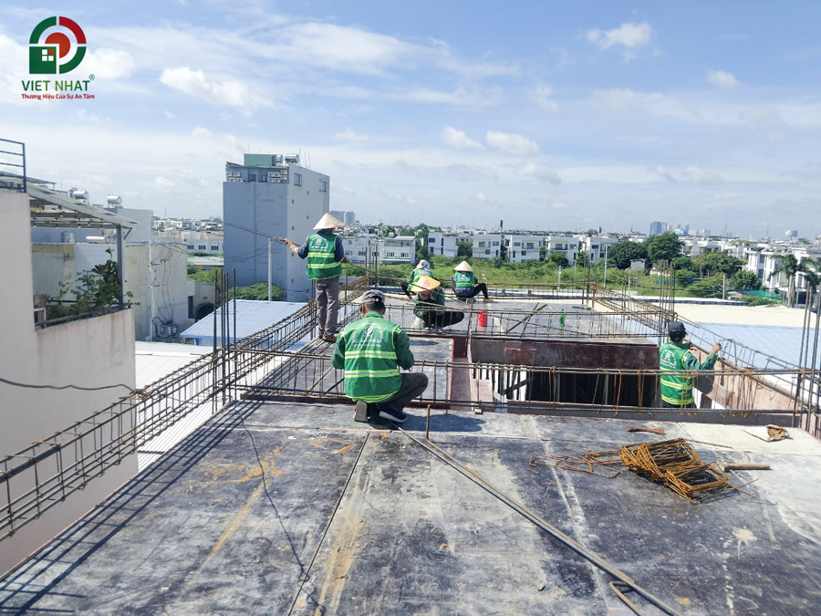Giai đoạn xây dựng phần thô - khung nhà