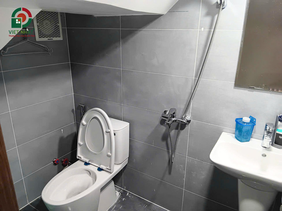 Hình ảnh bàn giao WC trệt
