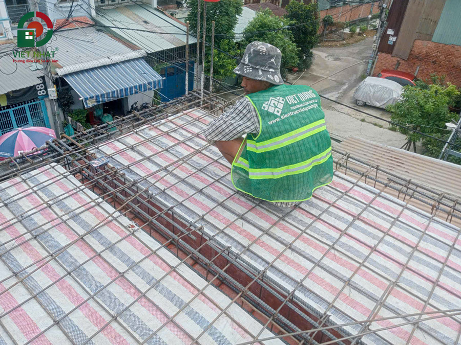 Hình ảnh thi công sắt thép sàn tầng 3