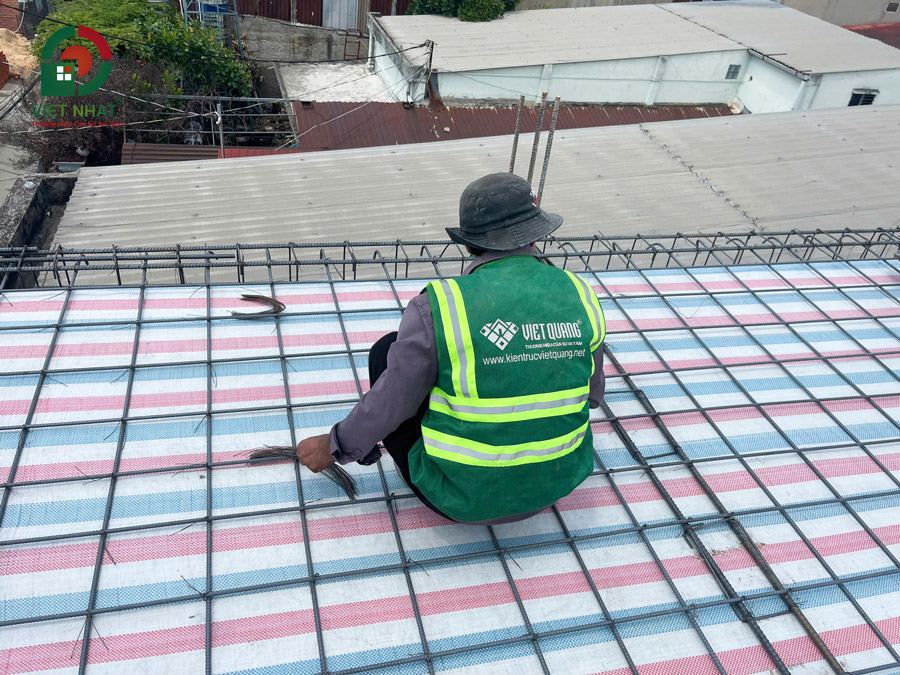 Hình ảnh thi công thép sàn tầng 3