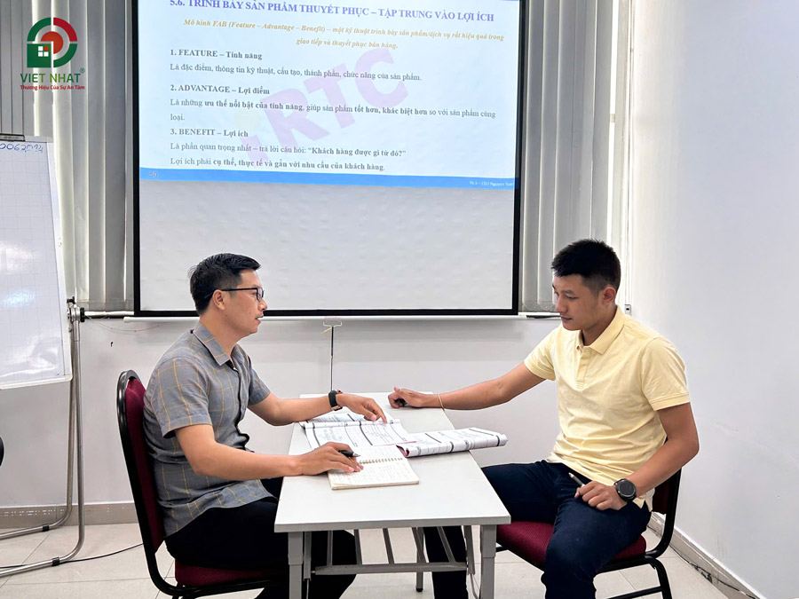 Thực hành trên tình huống thực tế