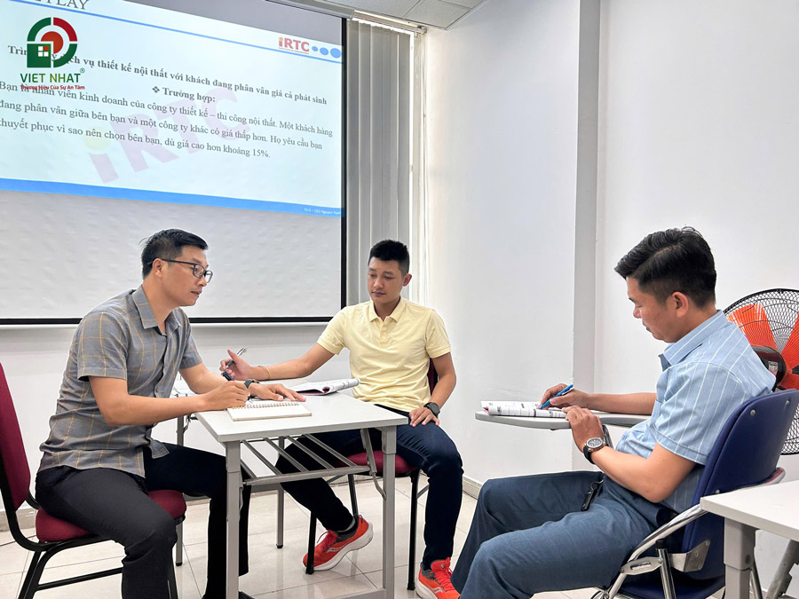 Thực hành trên tình huống thực tế