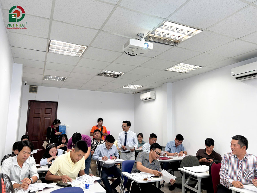 Tóm tắt và kiểm tra kiến thức sau khóa đào tạo kỹ năng