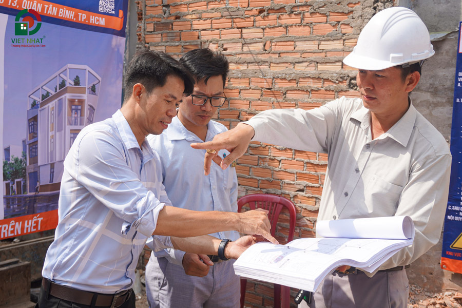 Việt Nhật Group quản lý và giám sát thi công nghiêm ngặt