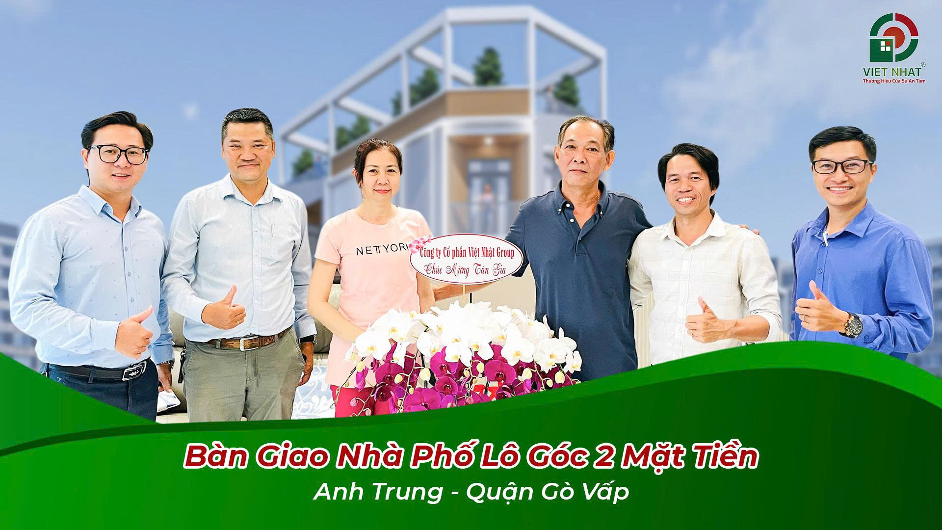 Anh Trung Xúc Động Khi Nhận Bàn Giao Nhà Lô Góc 2 Mặt Tiền