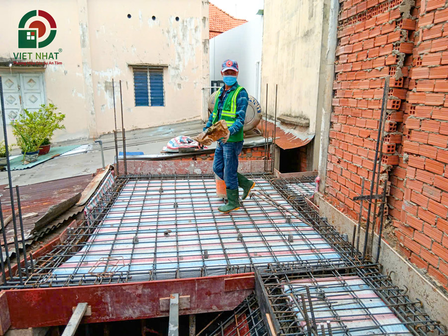 Hình ảnh thi công thép sàn lầu 1