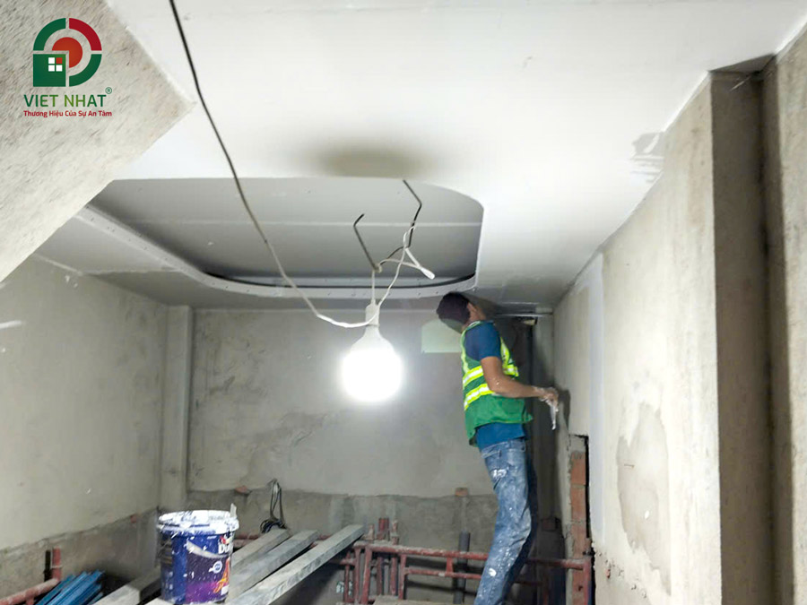 Hình ảnh thi công sơn trần thạch cao