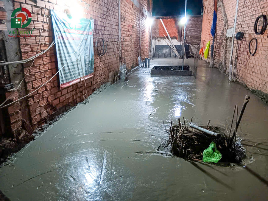 Hình ảnh thi công tráng nền bê tông sàn trệt