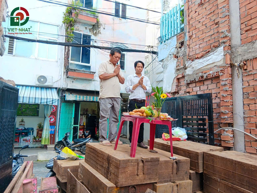 Việt Nhật Group khởi công xây dựng nhà phố 4 tầng