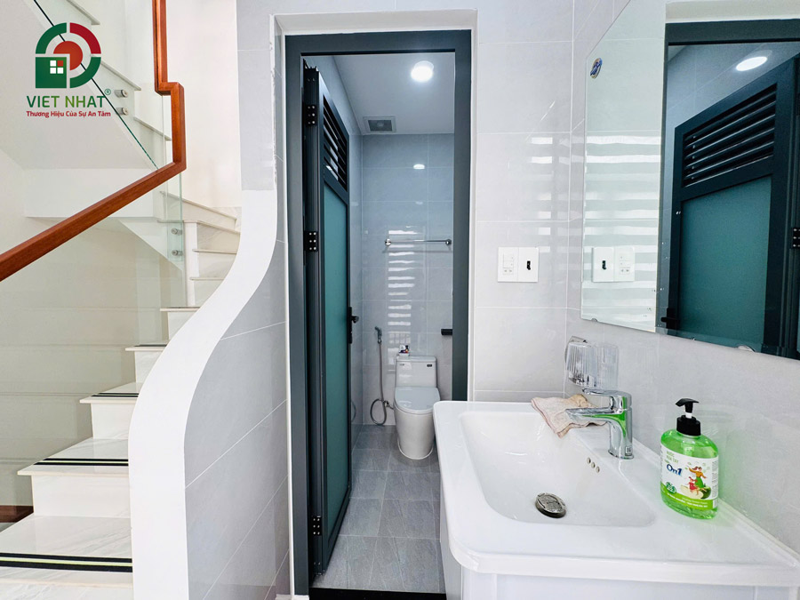 Hình ảnh bàn giao phòng vệ sinh