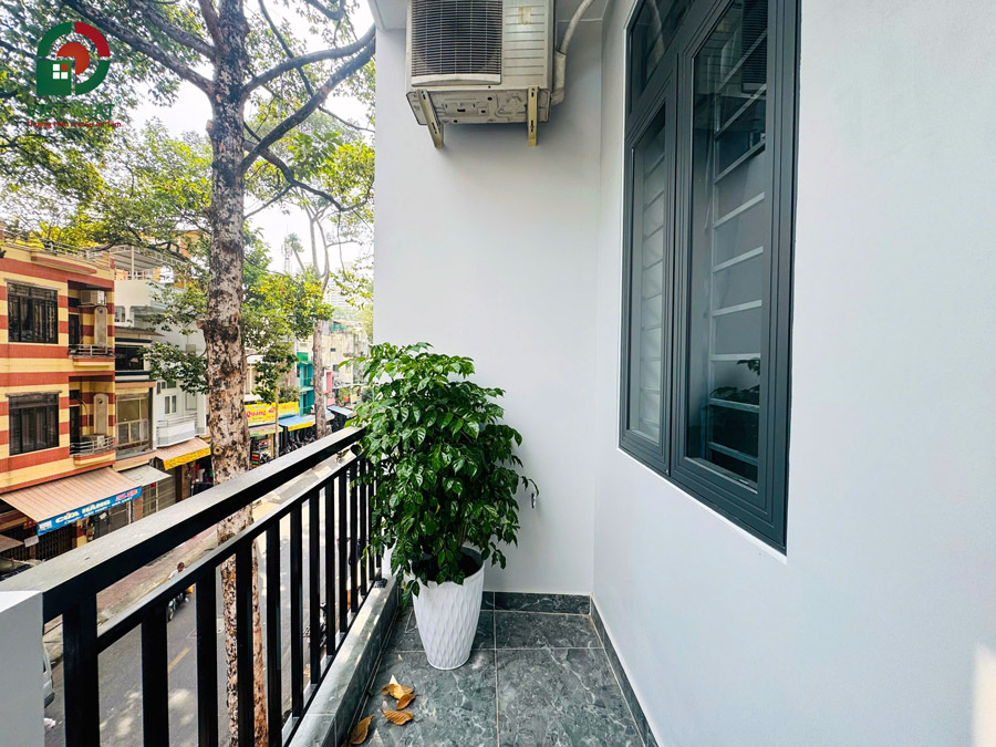 Hình ảnh bàn giao ban công