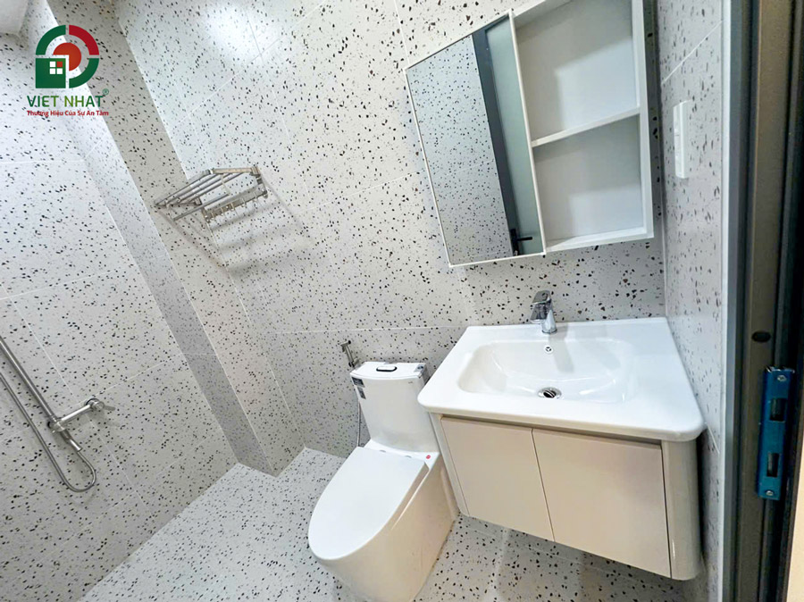 Hình ảnh bàn giao WC