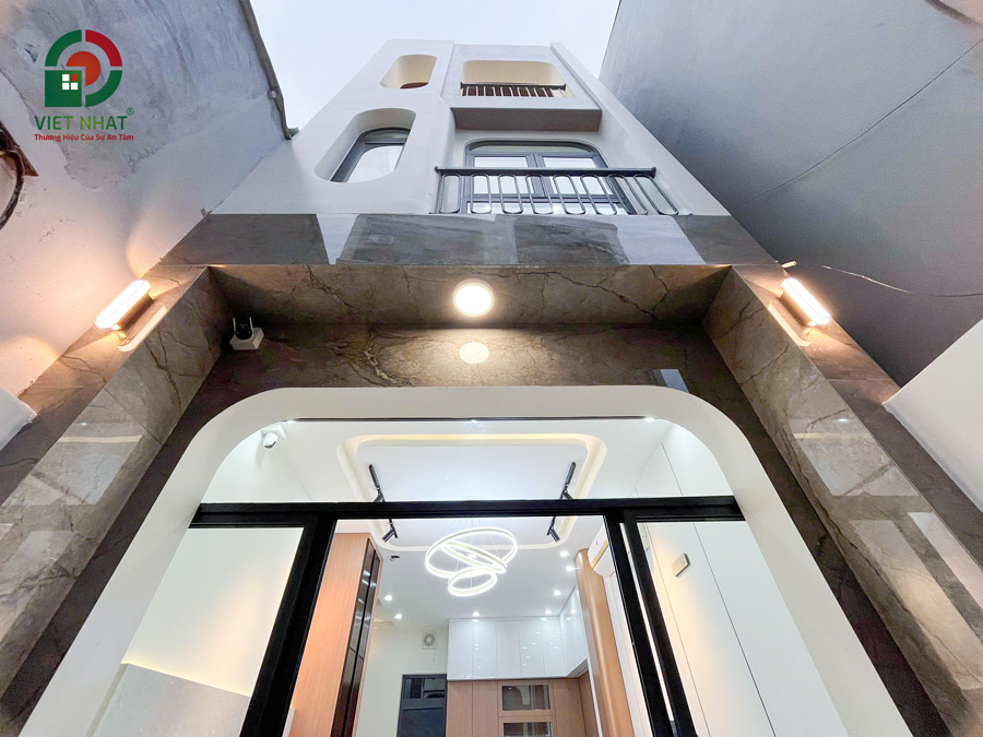 Hình ảnh bàn giao mặt tiền nhà 3 tầng 5x12m