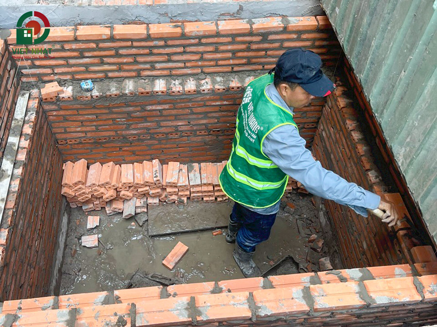 Sử dụng gạch đinh tầng hầm. tầng bán hầm, hầm tự hoại. hố pit