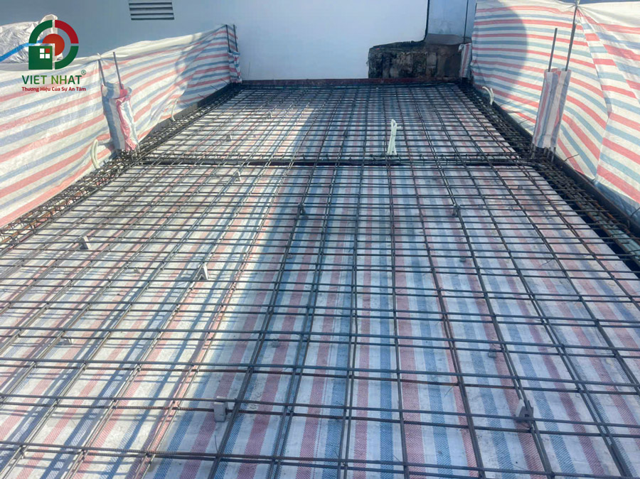 Hình ảnh thi công sắt thép sàn lầu 1