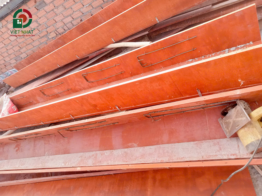 Chuẩn bị hồ sơ và vật tư trước khi thi công