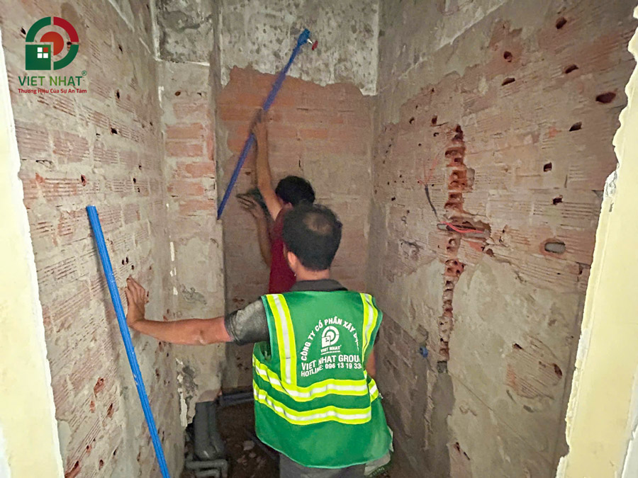 Hình ảnh thi công ống nước âm tường