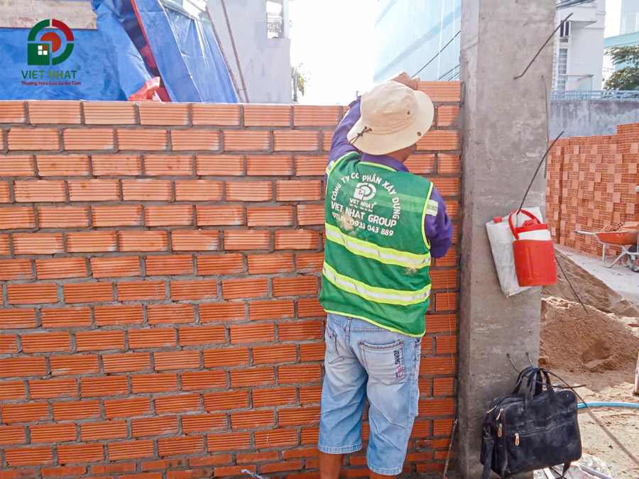 Thép râu tường là gì?