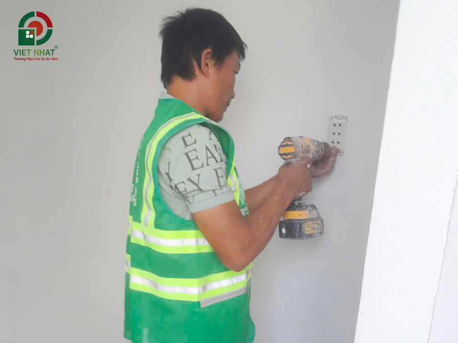 Hình ảnh thi công lắp đặt hệ thống điện