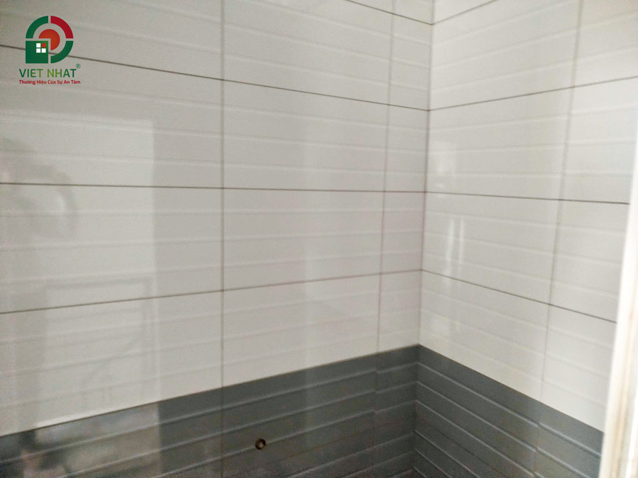 Hình ảnh thi công ốp lát gạch WC