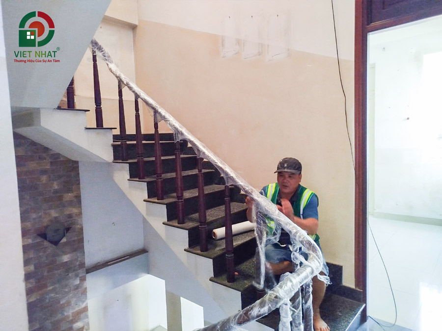 Hình ảnh thi công bao che vật dụng nội thất