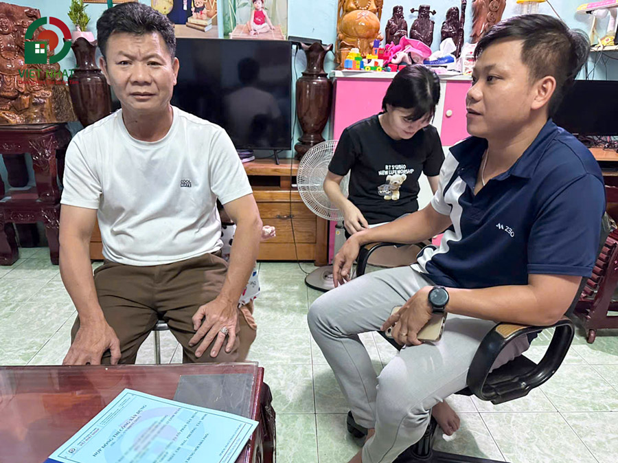 Việt Nhật Group ký hợp đồng xây nhà trọn gói 3 tầng Anh Chương ở phường Linh Xuân - TPHCM