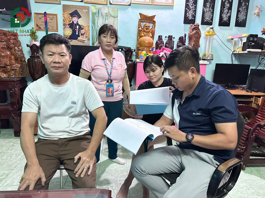 Việt Nhật Group ký hợp đồng xây nhà trọn gói 3 tầng Anh Chương ở phường Linh Xuân - TPHCM