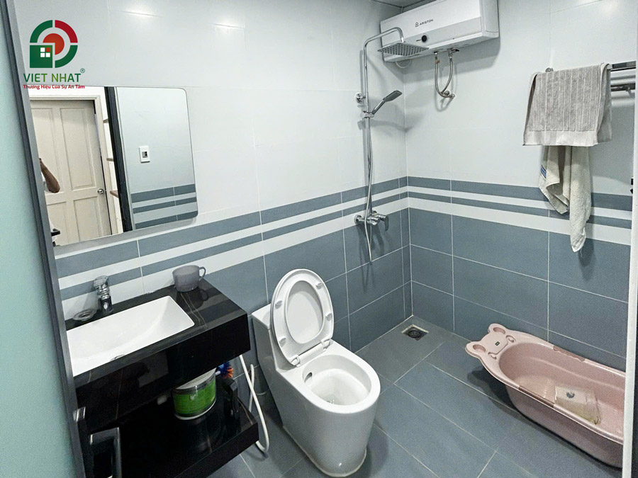 Hình ảnh bàn giao WC 