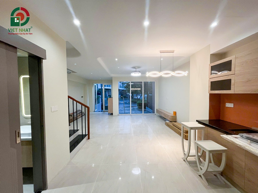 Hình ảnh bàn giao tầng trệt