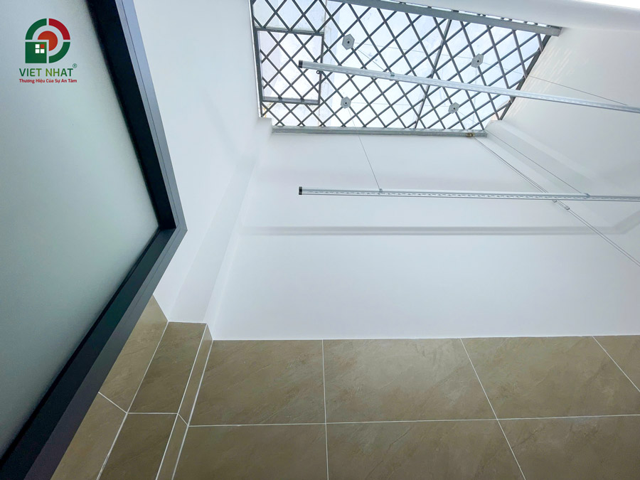 Hình ảnh bàn giao khoảng lùi lấy sáng sân sau