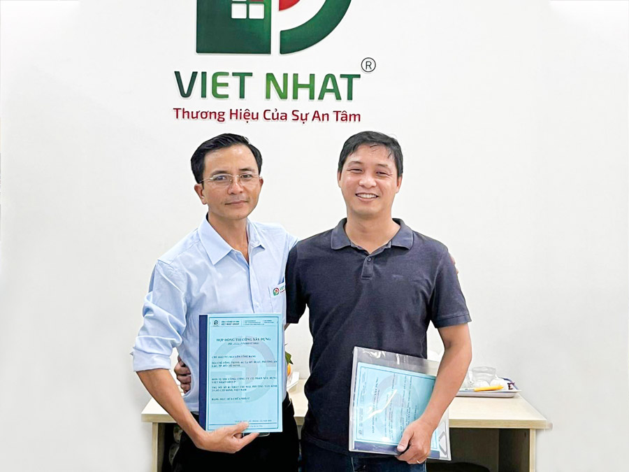 Hình ảnh Việt Nhật Group ký hợp đồng sửa nhà trọn gói Anh Bằng ở phường An Lạc