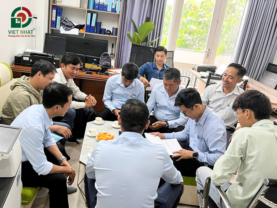 Hình ảnh Việt Nhật Group ký hợp đồng sửa nhà trọn gói Anh Bằng ở phường An Lạc