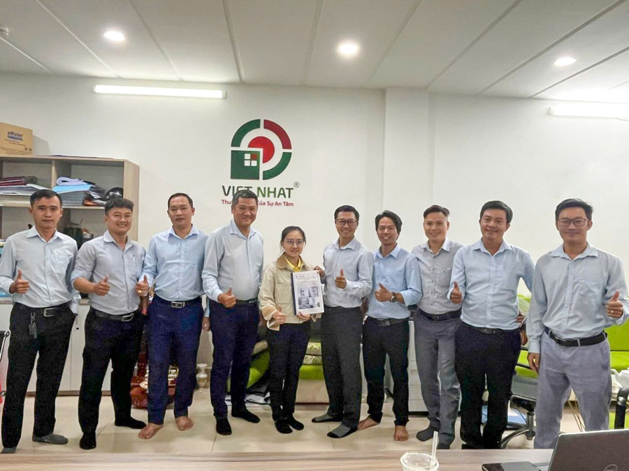 Ký Hợp Đồng Xây Nhà Trọn Gói – Nhà 1 Trệt Lửng 3 Lầu Tum Hiện Đại 