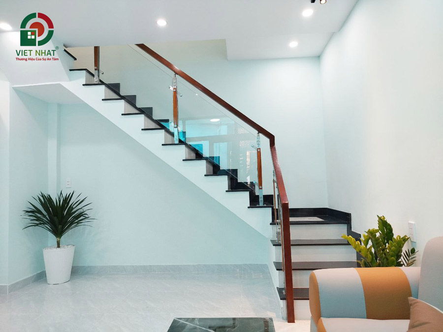 Hình ảnh nghiệm thu và bàn giao cầu thang bộ