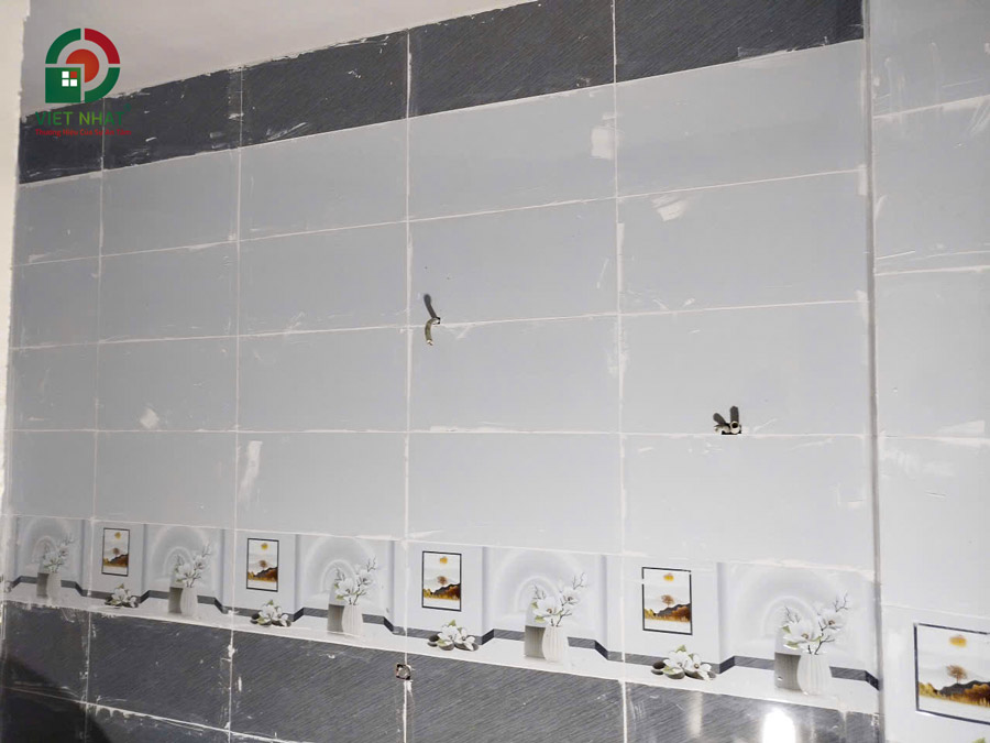 Hình ảnh thi công ốp lát gạch tường