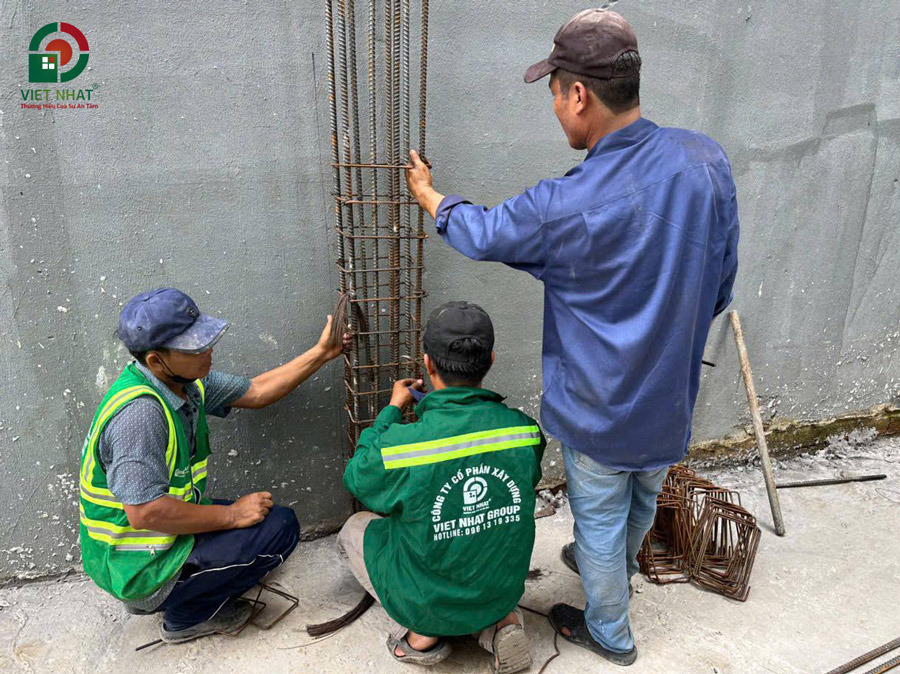 Dựng cột tầng trệt – Nền tảng cho một công trình bền vững