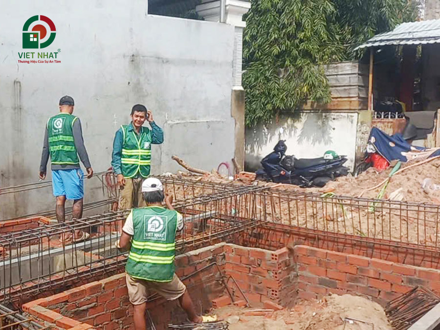 Thi công kết cấu chịu lực móng nhà 3 tầng